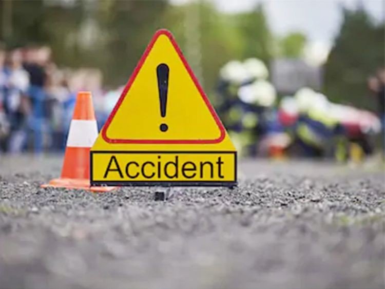 जनकपुरमा भएकाे मोटरसाइकल दुर्घटनामा तीन जनाको मृत्यु